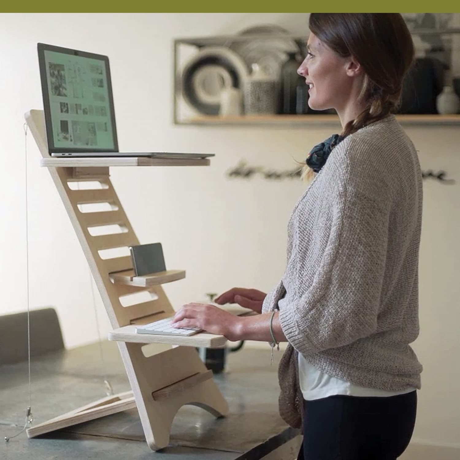 HumbleWorks. Stan-1 (Natural Wood). Ergonomic, height-adjustable standing desk. Standup Desk, Standing desk converter for Home Office, supports laptops with screens up to 15"